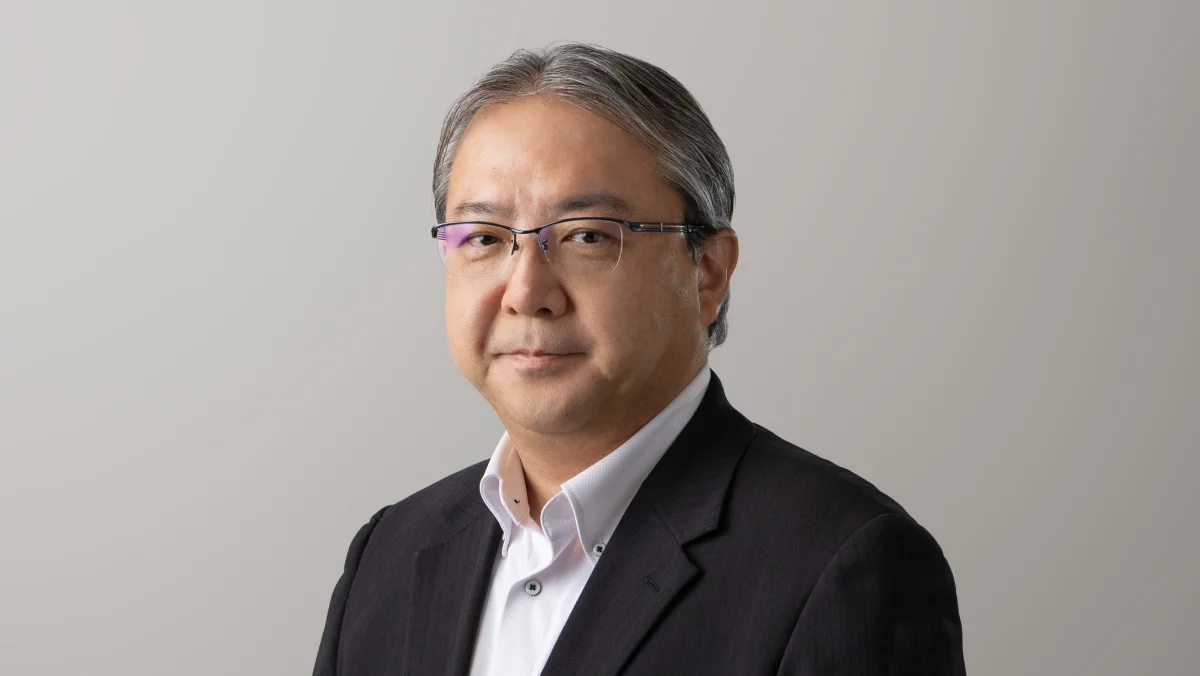安東 晃一