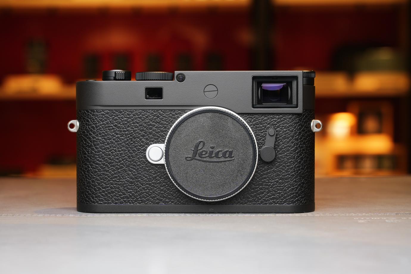 ライカM11-Pを正面から撮影した写真