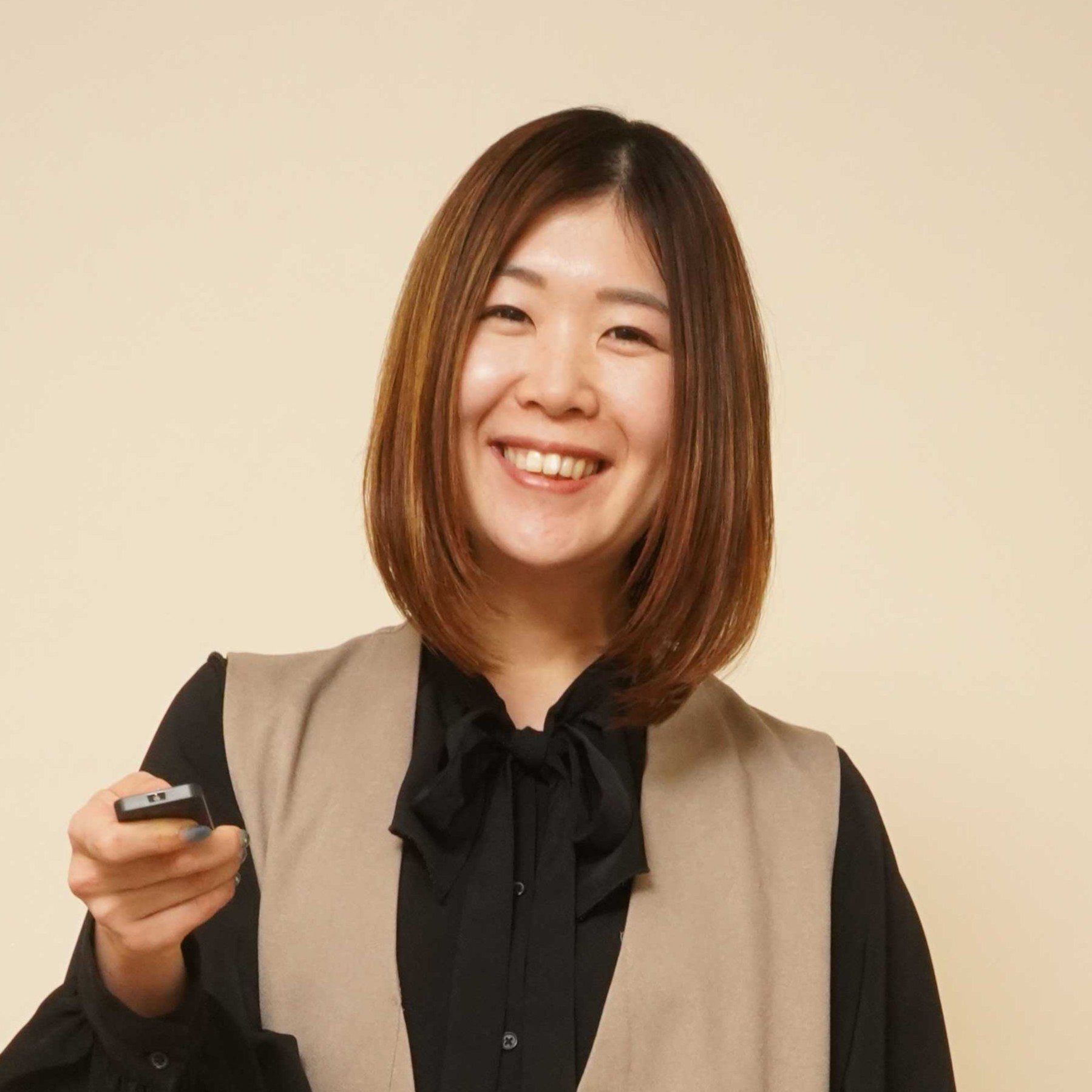 高見 彩子さん(人物画像)